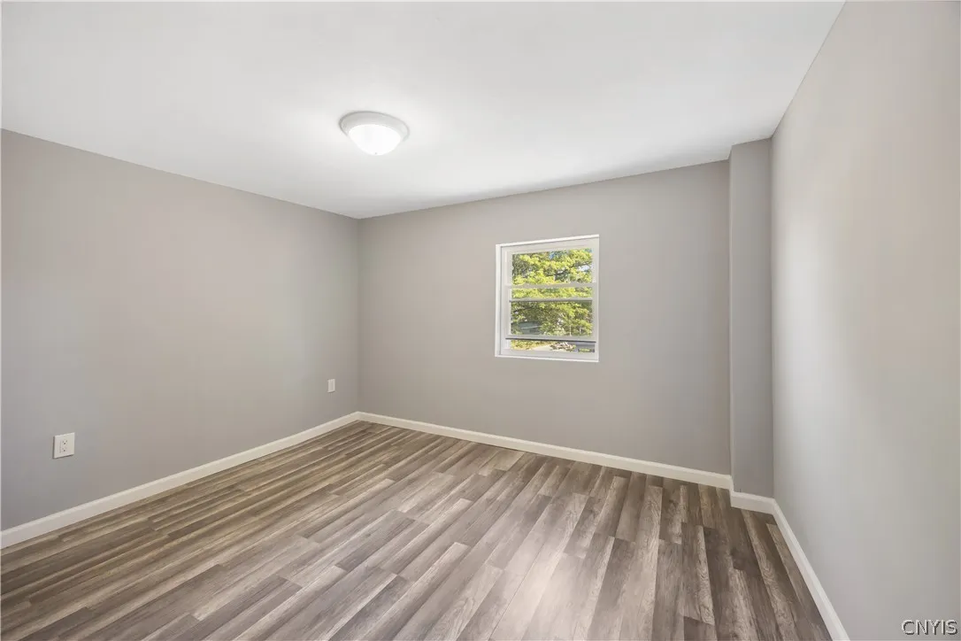 300 East North Canal Street, Lenox, New York 13032, Lenox, New York 13032, 4 Bedrooms Bedrooms, 10 Rooms Rooms,2 BathroomsBathrooms,Residential,For Sale,300 East North Canal Street, Lenox, New York 13032,0,S1689761