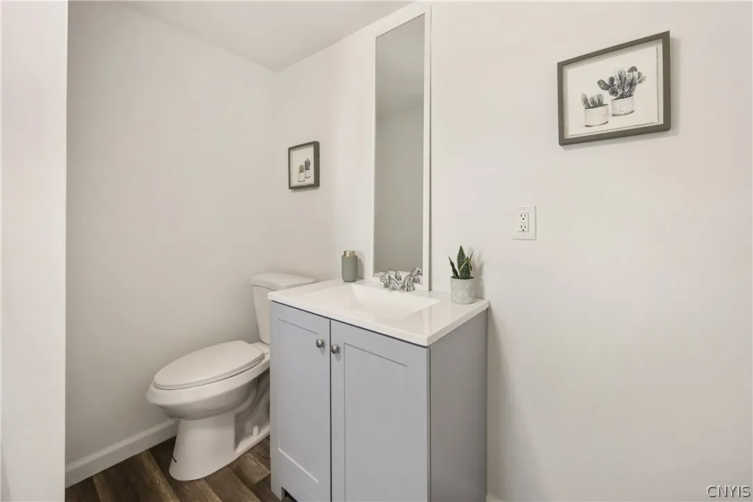 300 East North Canal Street, Lenox, New York 13032, Lenox, New York 13032, 4 Bedrooms Bedrooms, 10 Rooms Rooms,2 BathroomsBathrooms,Residential,For Sale,300 East North Canal Street, Lenox, New York 13032,0,S1689761