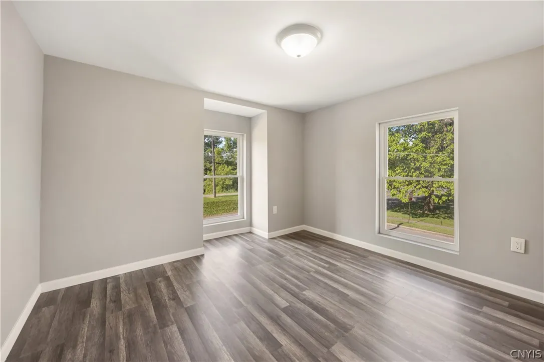 300 East North Canal Street, Lenox, New York 13032, Lenox, New York 13032, 4 Bedrooms Bedrooms, 10 Rooms Rooms,2 BathroomsBathrooms,Residential,For Sale,300 East North Canal Street, Lenox, New York 13032,0,S1689761