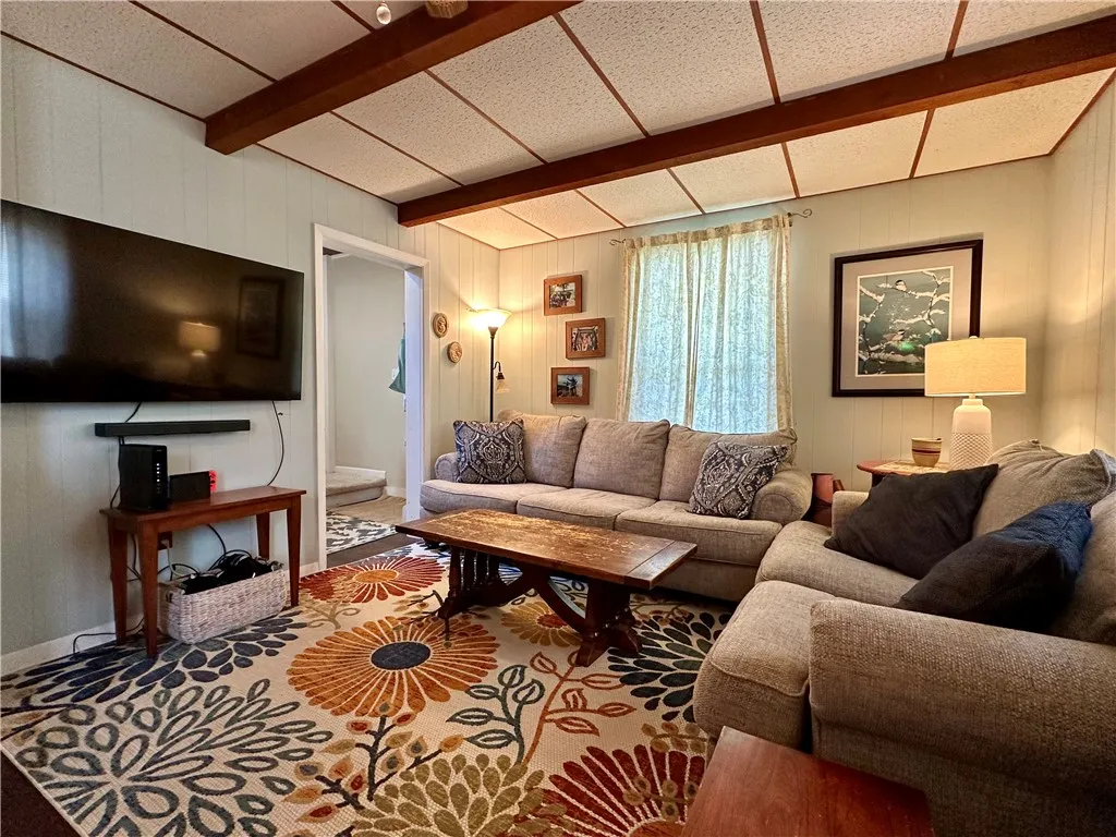 1191 Hilton Avenue, Smethport Boro, Pennsylvania 1, Smethport Boro, Pennsylvania 16749, 3 Bedrooms Bedrooms, 6 Rooms Rooms,1 BathroomBathrooms,Residential,For Sale,1191 Hilton Avenue, Smethport Boro, Pennsylvania 1,0,R1689375