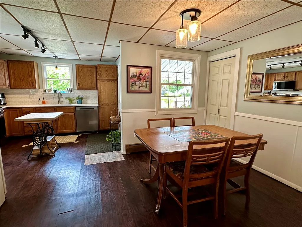 1191 Hilton Avenue, Smethport Boro, Pennsylvania 1, Smethport Boro, Pennsylvania 16749, 3 Bedrooms Bedrooms, 6 Rooms Rooms,1 BathroomBathrooms,Residential,For Sale,1191 Hilton Avenue, Smethport Boro, Pennsylvania 1,0,R1689375