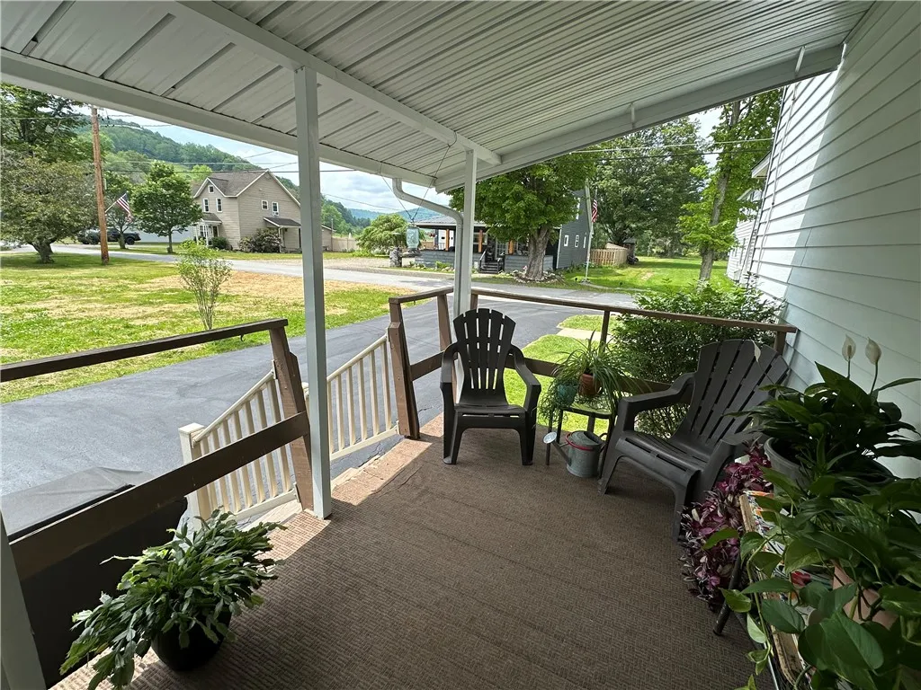 1191 Hilton Avenue, Smethport Boro, Pennsylvania 1, Smethport Boro, Pennsylvania 16749, 3 Bedrooms Bedrooms, 6 Rooms Rooms,1 BathroomBathrooms,Residential,For Sale,1191 Hilton Avenue, Smethport Boro, Pennsylvania 1,0,R1689375