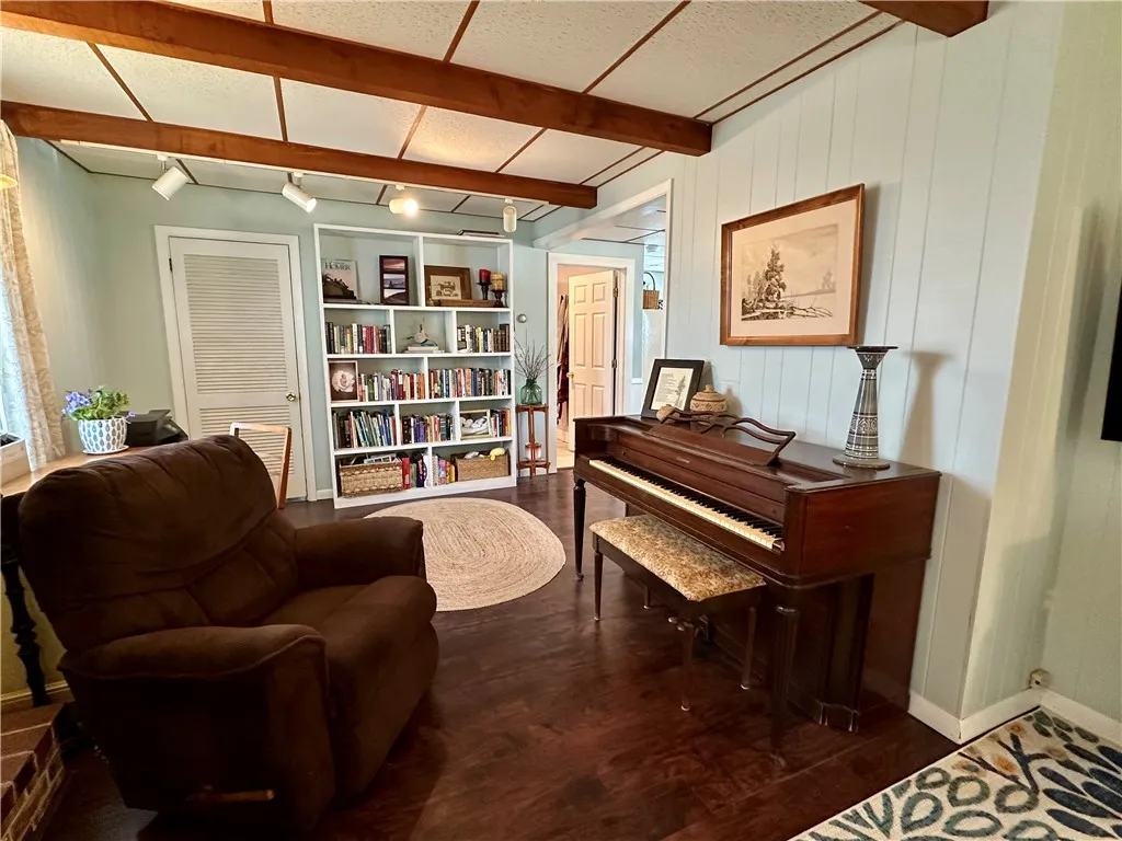 1191 Hilton Avenue, Smethport Boro, Pennsylvania 1, Smethport Boro, Pennsylvania 16749, 3 Bedrooms Bedrooms, 6 Rooms Rooms,1 BathroomBathrooms,Residential,For Sale,1191 Hilton Avenue, Smethport Boro, Pennsylvania 1,0,R1689375