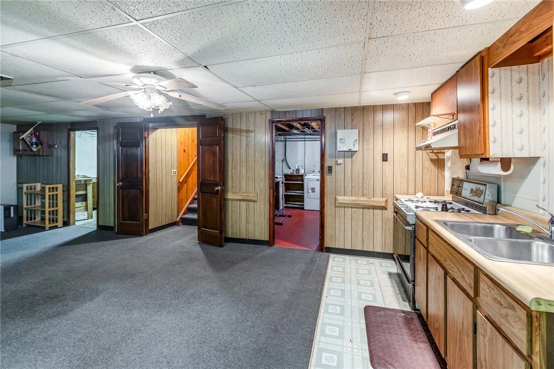 74 Tarwood Drive, Gates, New York 14606, Gates, New York 14606, 2 Bedrooms Bedrooms, 5 Rooms Rooms,1 BathroomBathrooms,Residential,For Sale,74 Tarwood Drive, Gates, New York 14606,0,R1689536