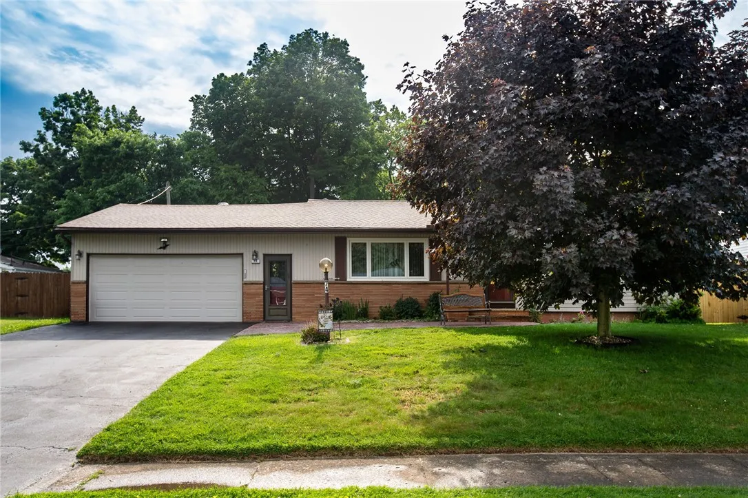 74 Tarwood Drive, Gates, New York 14606, Gates, New York 14606, 2 Bedrooms Bedrooms, 5 Rooms Rooms,1 BathroomBathrooms,Residential,For Sale,74 Tarwood Drive, Gates, New York 14606,0,R1689536