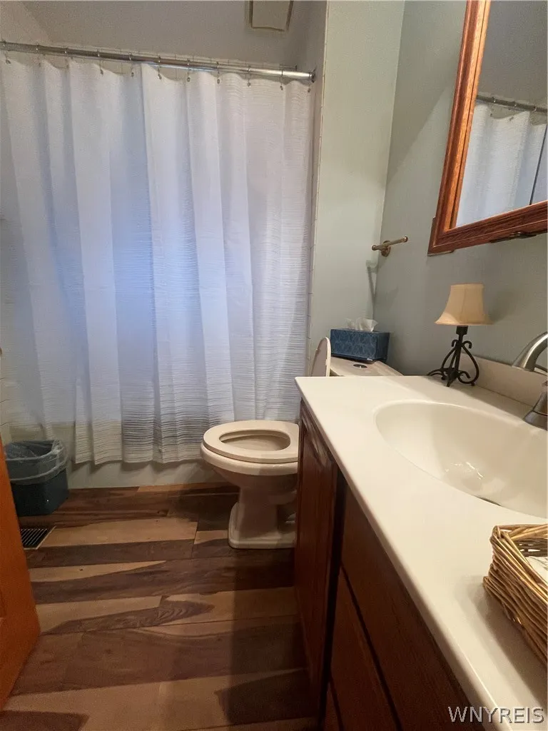 259 Eden Street, Buffalo, New York 14220, Buffalo, New York 14220, 4 Bedrooms Bedrooms, 7 Rooms Rooms,1 BathroomBathrooms,Residential,For Sale,259 Eden Street, Buffalo, New York 14220,0,B1689795