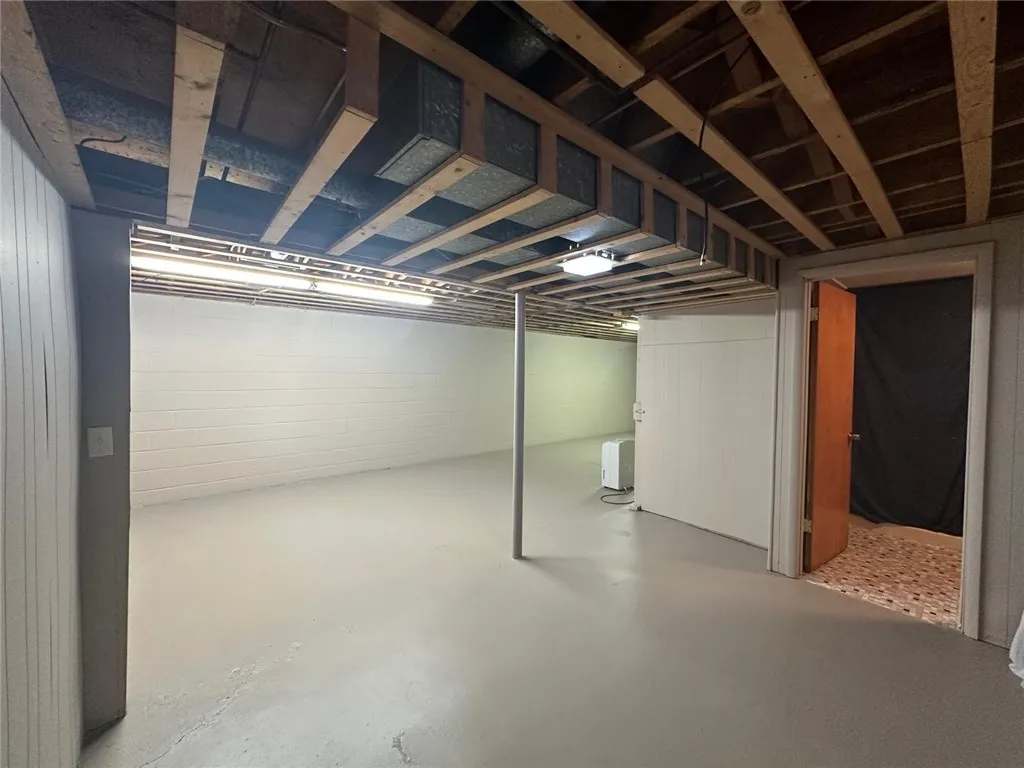 273 West Avenue, Sweden, New York 14420, Sweden, New York 14420, 3 Bedrooms Bedrooms, 5 Rooms Rooms,2 BathroomsBathrooms,Residential Lease,For Rent,273 West Avenue, Sweden, New York 14420,0,R1689199