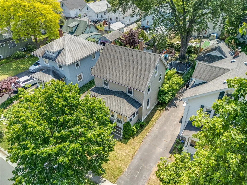 199 Haviland Park, Greece, New York 14616, Greece, New York 14616, 3 Bedrooms Bedrooms, 7 Rooms Rooms,1 BathroomBathrooms,Residential,For Sale,199 Haviland Park, Greece, New York 14616,0,R1689620