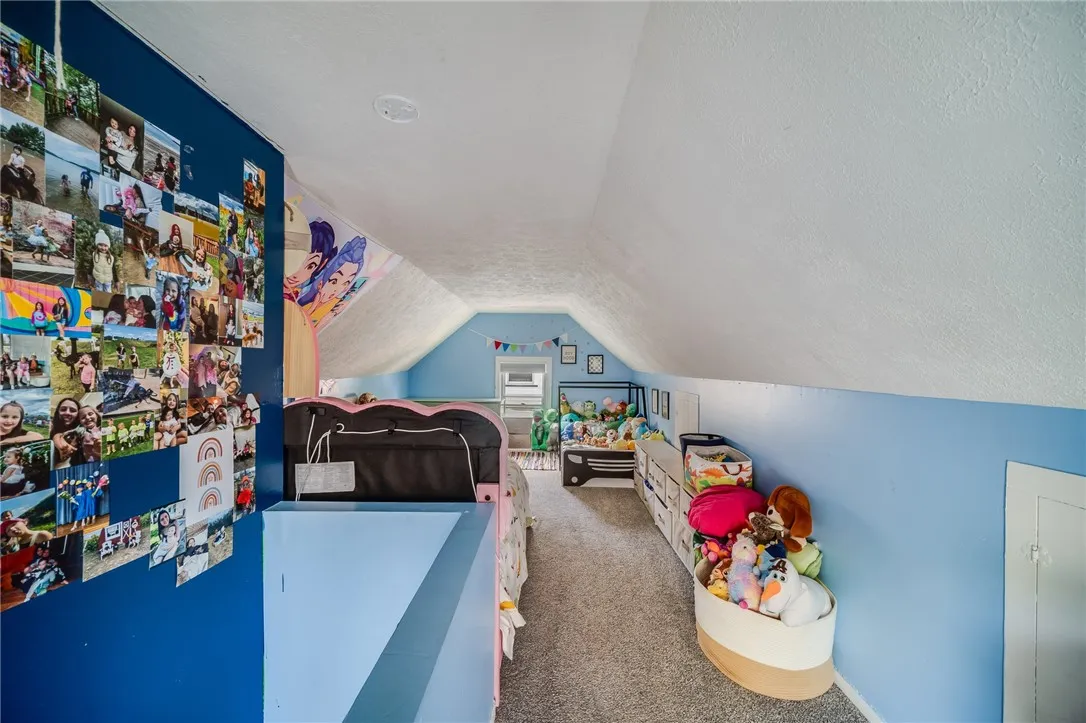 199 Haviland Park, Greece, New York 14616, Greece, New York 14616, 3 Bedrooms Bedrooms, 7 Rooms Rooms,1 BathroomBathrooms,Residential,For Sale,199 Haviland Park, Greece, New York 14616,0,R1689620