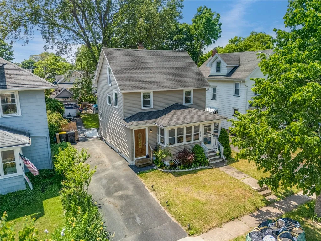 199 Haviland Park, Greece, New York 14616, Greece, New York 14616, 3 Bedrooms Bedrooms, 7 Rooms Rooms,1 BathroomBathrooms,Residential,For Sale,199 Haviland Park, Greece, New York 14616,0,R1689620
