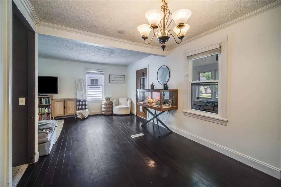 199 Haviland Park, Greece, New York 14616, Greece, New York 14616, 3 Bedrooms Bedrooms, 7 Rooms Rooms,1 BathroomBathrooms,Residential,For Sale,199 Haviland Park, Greece, New York 14616,0,R1689620