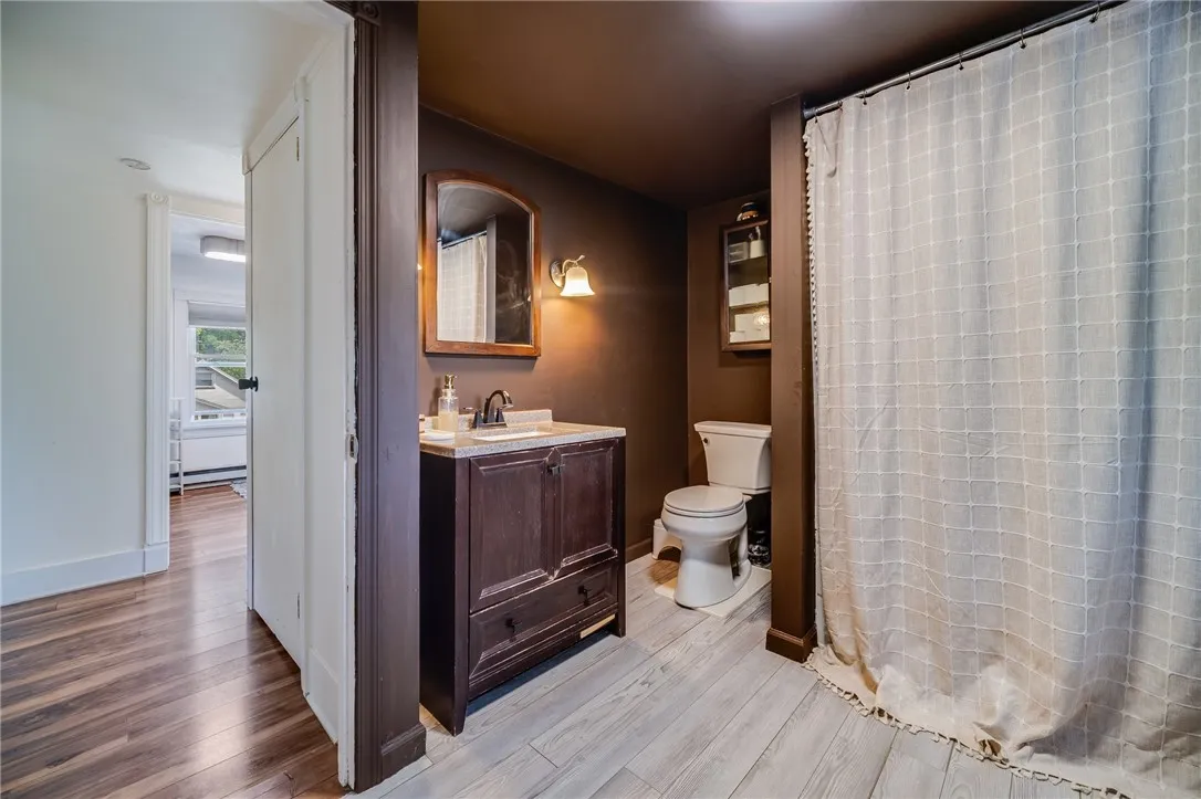 199 Haviland Park, Greece, New York 14616, Greece, New York 14616, 3 Bedrooms Bedrooms, 7 Rooms Rooms,1 BathroomBathrooms,Residential,For Sale,199 Haviland Park, Greece, New York 14616,0,R1689620