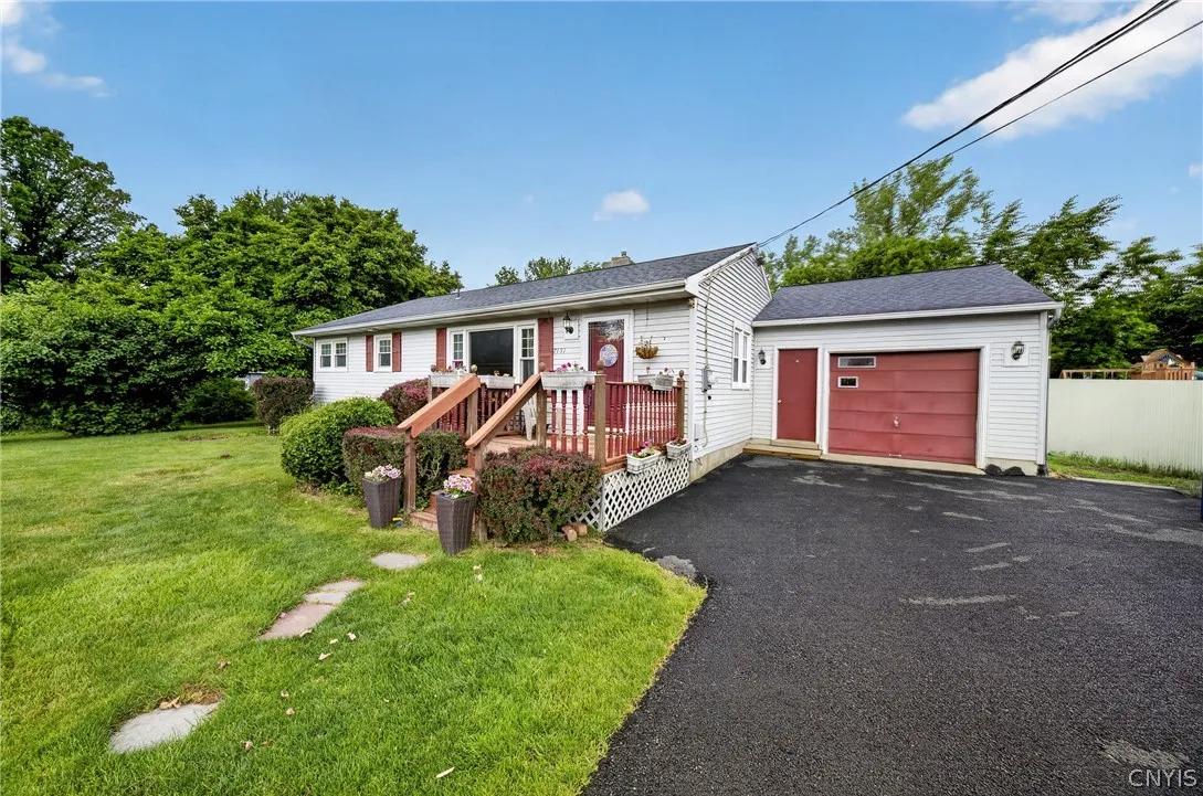 7151 Collamer Road, Manlius, New York 13057, Manlius, New York 13057, 4 Bedrooms Bedrooms, 8 Rooms Rooms,1 BathroomBathrooms,Residential,For Sale,7151 Collamer Road, Manlius, New York 13057,0,S1689070