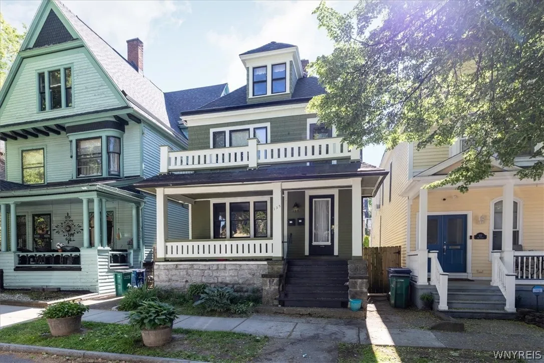 135 Park Street, Buffalo, New York 14201, Buffalo, New York 14201, 6 Bedrooms Bedrooms, ,2 BathroomsBathrooms,Residential,For Sale,135 Park Street, Buffalo, New York 14201,0,B1689824