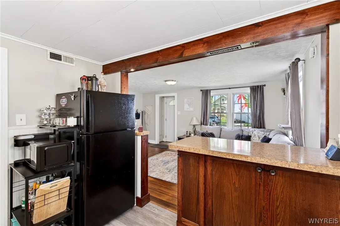 14 Fowler Avenue, Tonawanda, New York 14217, Tonawanda, New York 14217, 2 Bedrooms Bedrooms, 4 Rooms Rooms,1 BathroomBathrooms,Residential,For Sale,14 Fowler Avenue, Tonawanda, New York 14217,0,B1689870