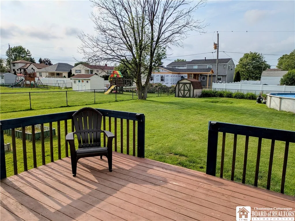 109 Sandpiper Lane, Grand Island, New York 14072, Grand Island, New York 14072, 5 Bedrooms Bedrooms, 9 Rooms Rooms,2 BathroomsBathrooms,Residential,For Sale,109 Sandpiper Lane, Grand Island, New York 14072,0,R1690146