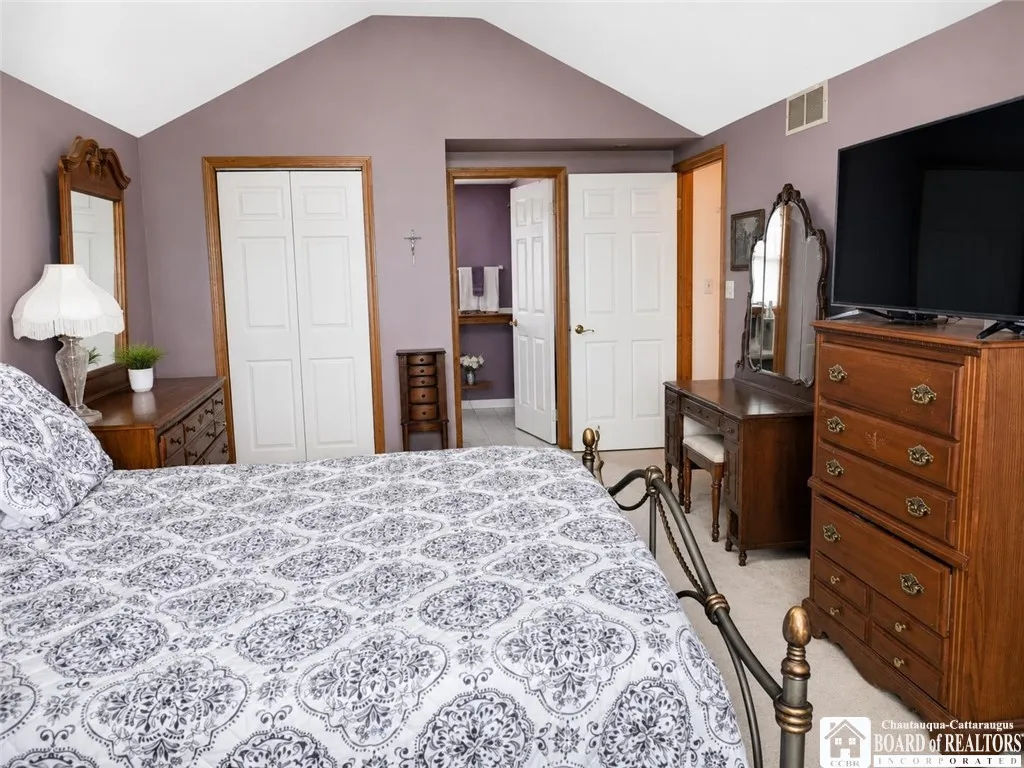 109 Sandpiper Lane, Grand Island, New York 14072, Grand Island, New York 14072, 5 Bedrooms Bedrooms, 9 Rooms Rooms,2 BathroomsBathrooms,Residential,For Sale,109 Sandpiper Lane, Grand Island, New York 14072,0,R1690146