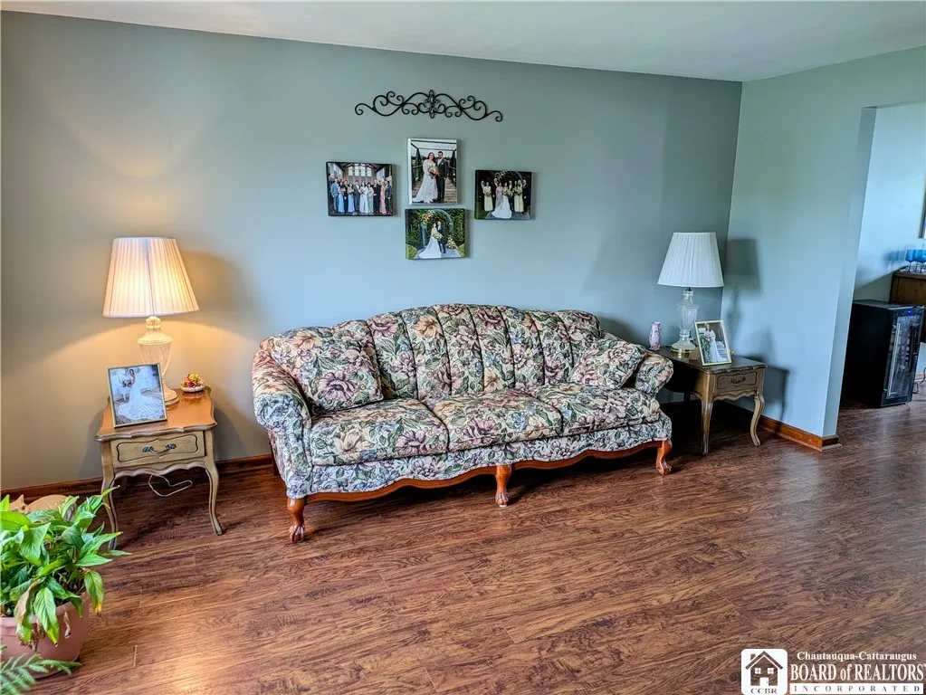 109 Sandpiper Lane, Grand Island, New York 14072, Grand Island, New York 14072, 5 Bedrooms Bedrooms, 9 Rooms Rooms,2 BathroomsBathrooms,Residential,For Sale,109 Sandpiper Lane, Grand Island, New York 14072,0,R1690146