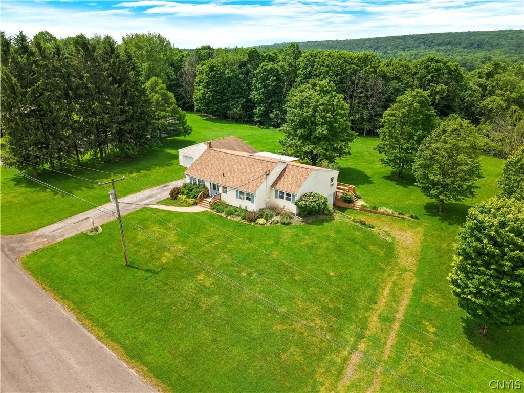 3225 Groth Road, Lafayette, New York 13084, Lafayette, New York 13084, 3 Bedrooms Bedrooms, 8 Rooms Rooms,2 BathroomsBathrooms,Residential,For Sale,3225 Groth Road, Lafayette, New York 13084,0,S1688417