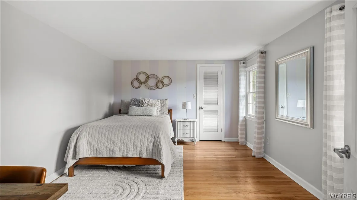 6 Stonehenge Court, Orchard Park, New York 14127, Orchard Park, New York 14127, 4 Bedrooms Bedrooms, 9 Rooms Rooms,2 BathroomsBathrooms,Residential,For Sale,6 Stonehenge Court, Orchard Park, New York 14127,0,B1690101