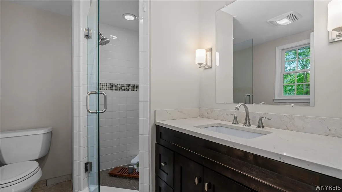 6 Stonehenge Court, Orchard Park, New York 14127, Orchard Park, New York 14127, 4 Bedrooms Bedrooms, 9 Rooms Rooms,2 BathroomsBathrooms,Residential,For Sale,6 Stonehenge Court, Orchard Park, New York 14127,0,B1690101