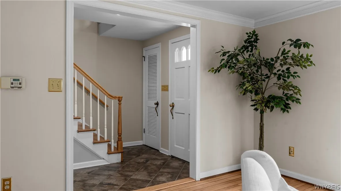 6 Stonehenge Court, Orchard Park, New York 14127, Orchard Park, New York 14127, 4 Bedrooms Bedrooms, 9 Rooms Rooms,2 BathroomsBathrooms,Residential,For Sale,6 Stonehenge Court, Orchard Park, New York 14127,0,B1690101