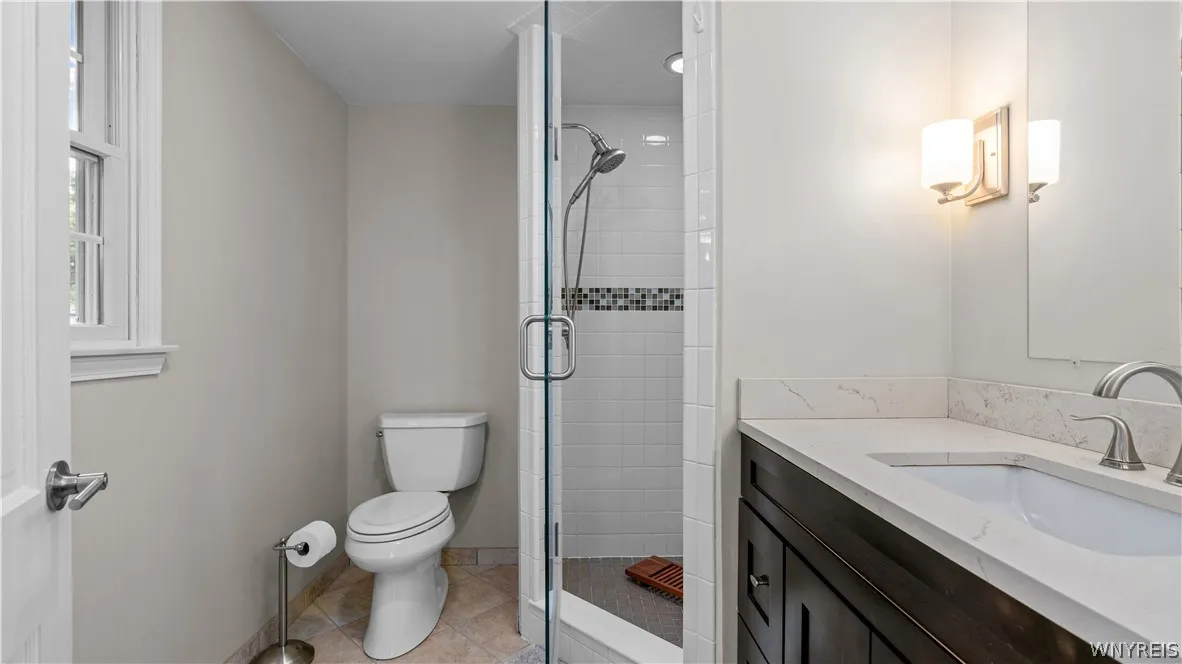 6 Stonehenge Court, Orchard Park, New York 14127, Orchard Park, New York 14127, 4 Bedrooms Bedrooms, 9 Rooms Rooms,2 BathroomsBathrooms,Residential,For Sale,6 Stonehenge Court, Orchard Park, New York 14127,0,B1690101