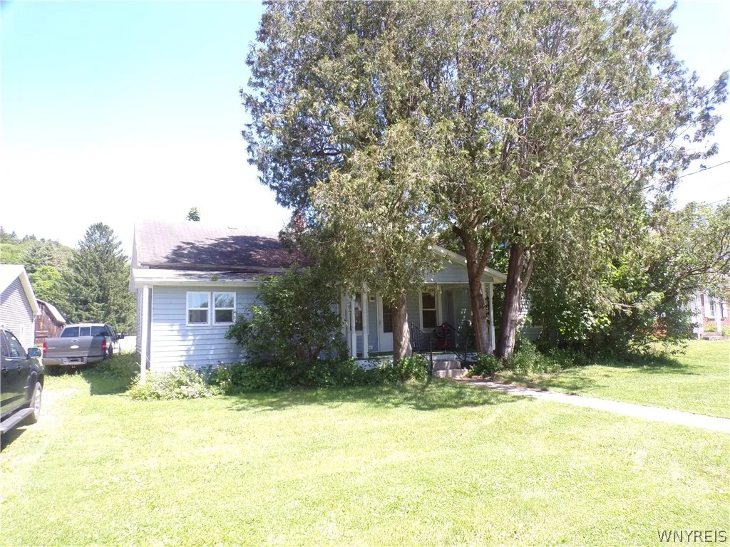 916 Maple Street, Independence, New York 14897, Independence, New York 14897, 4 Bedrooms Bedrooms, 9 Rooms Rooms,1 BathroomBathrooms,Residential,For Sale,916 Maple Street, Independence, New York 14897,0,B1690500