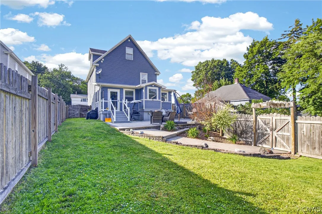59 Westmoreland Street, Whitestown, New York 13492, Whitestown, New York 13492, 4 Bedrooms Bedrooms, 10 Rooms Rooms,2 BathroomsBathrooms,Residential,For Sale,59 Westmoreland Street, Whitestown, New York 13492,0,S1688334