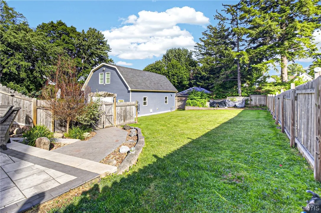 59 Westmoreland Street, Whitestown, New York 13492, Whitestown, New York 13492, 4 Bedrooms Bedrooms, 10 Rooms Rooms,2 BathroomsBathrooms,Residential,For Sale,59 Westmoreland Street, Whitestown, New York 13492,0,S1688334