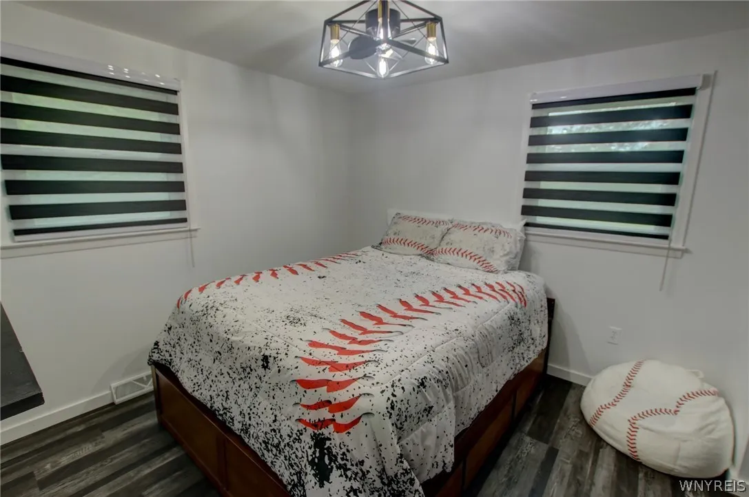 5365 Lake Avenue, Orchard Park, New York 14127, Orchard Park, New York 14127, 3 Bedrooms Bedrooms, 7 Rooms Rooms,1 BathroomBathrooms,Residential,For Sale,5365 Lake Avenue, Orchard Park, New York 14127,0,B1690182