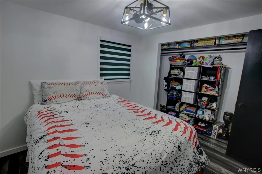 5365 Lake Avenue, Orchard Park, New York 14127, Orchard Park, New York 14127, 3 Bedrooms Bedrooms, 7 Rooms Rooms,1 BathroomBathrooms,Residential,For Sale,5365 Lake Avenue, Orchard Park, New York 14127,0,B1690182