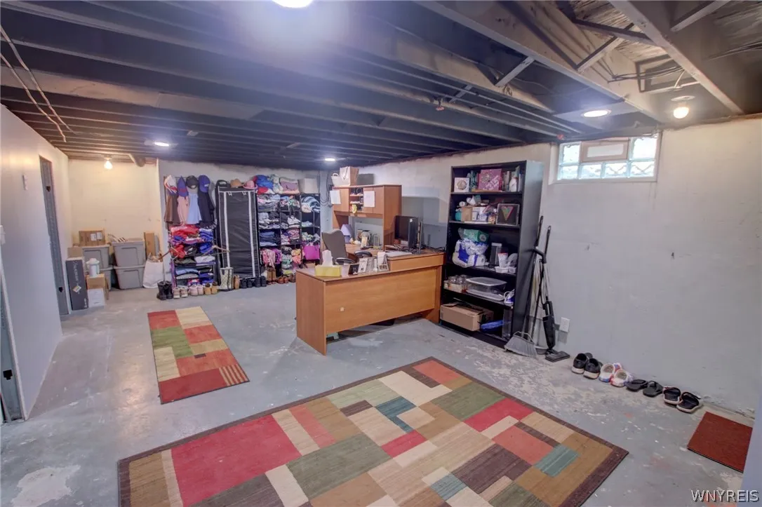 5365 Lake Avenue, Orchard Park, New York 14127, Orchard Park, New York 14127, 3 Bedrooms Bedrooms, 7 Rooms Rooms,1 BathroomBathrooms,Residential,For Sale,5365 Lake Avenue, Orchard Park, New York 14127,0,B1690182