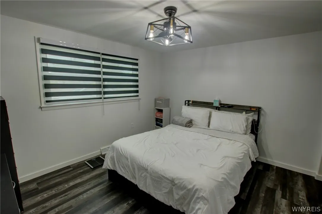 5365 Lake Avenue, Orchard Park, New York 14127, Orchard Park, New York 14127, 3 Bedrooms Bedrooms, 7 Rooms Rooms,1 BathroomBathrooms,Residential,For Sale,5365 Lake Avenue, Orchard Park, New York 14127,0,B1690182