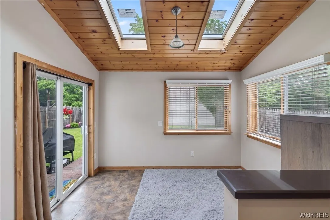 785 Crescent Avenue, Buffalo, New York 14216, Buffalo, New York 14216, 4 Bedrooms Bedrooms, 13 Rooms Rooms,3 BathroomsBathrooms,Residential,For Sale,785 Crescent Avenue, Buffalo, New York 14216,0,B1690594