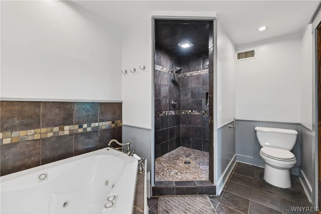 785 Crescent Avenue, Buffalo, New York 14216, Buffalo, New York 14216, 4 Bedrooms Bedrooms, 13 Rooms Rooms,3 BathroomsBathrooms,Residential,For Sale,785 Crescent Avenue, Buffalo, New York 14216,0,B1690594