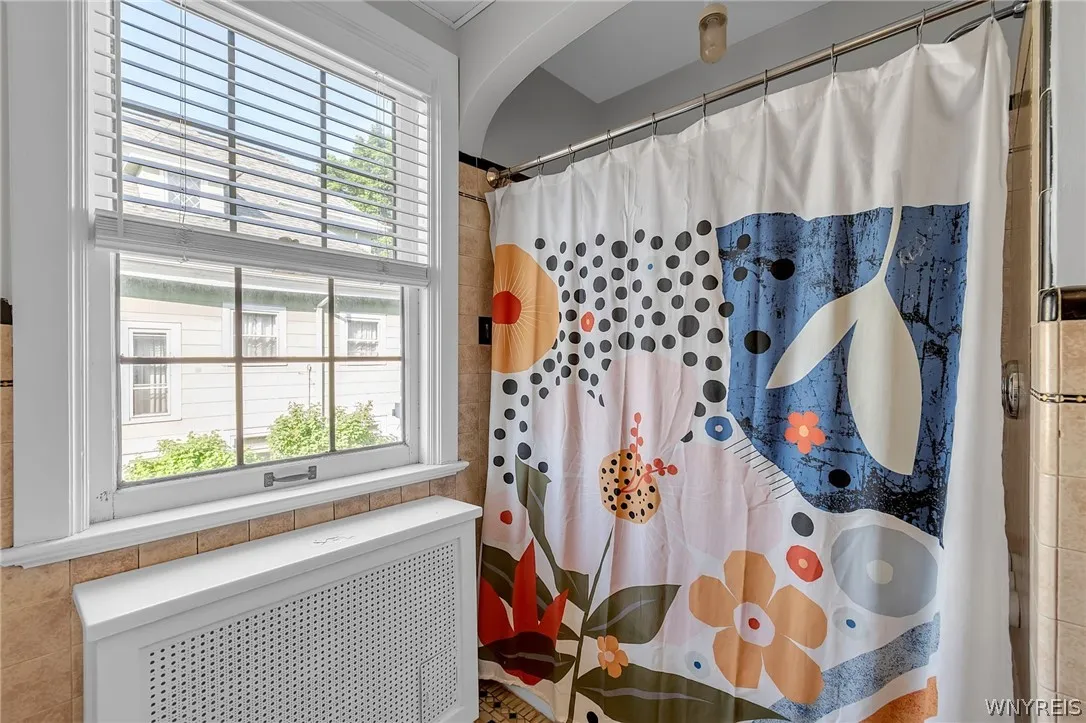 2740 Main Street, Buffalo, New York 14214, Buffalo, New York 14214, 3 Bedrooms Bedrooms, 16 Rooms Rooms,2 BathroomsBathrooms,Residential,For Sale,2740 Main Street, Buffalo, New York 14214,0,B1689229