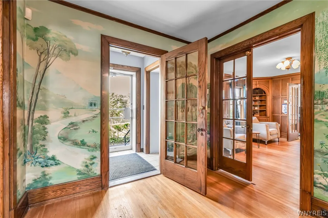 2740 Main Street, Buffalo, New York 14214, Buffalo, New York 14214, 3 Bedrooms Bedrooms, 16 Rooms Rooms,2 BathroomsBathrooms,Residential,For Sale,2740 Main Street, Buffalo, New York 14214,0,B1689229