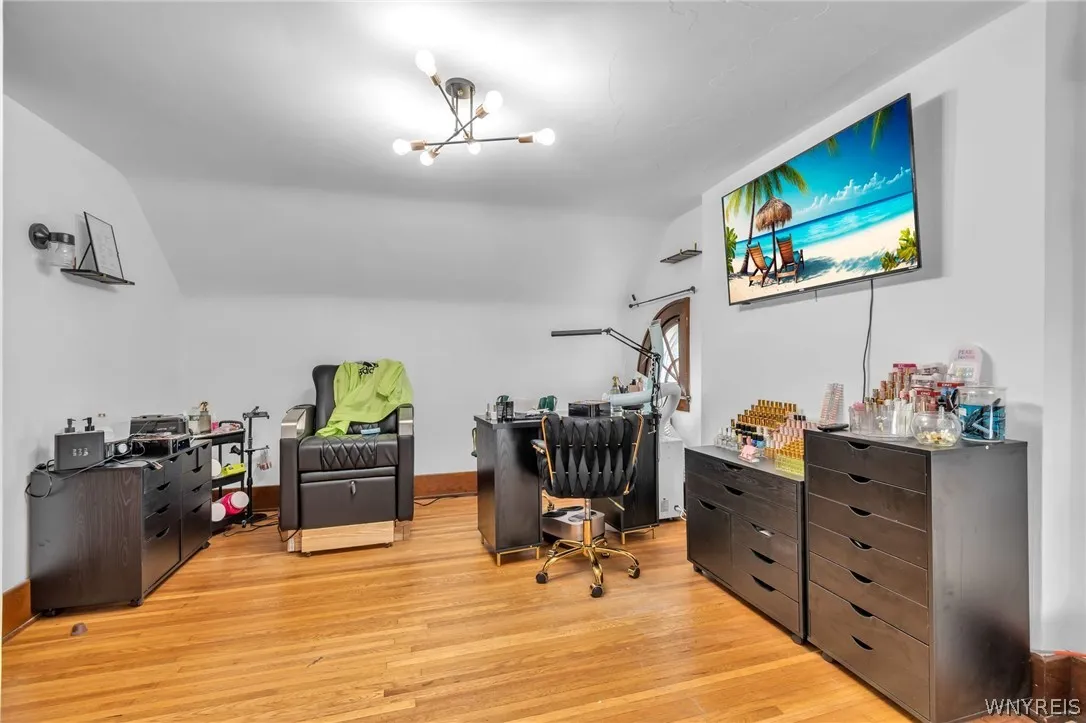 2740 Main Street, Buffalo, New York 14214, Buffalo, New York 14214, 3 Bedrooms Bedrooms, 16 Rooms Rooms,2 BathroomsBathrooms,Residential,For Sale,2740 Main Street, Buffalo, New York 14214,0,B1689229