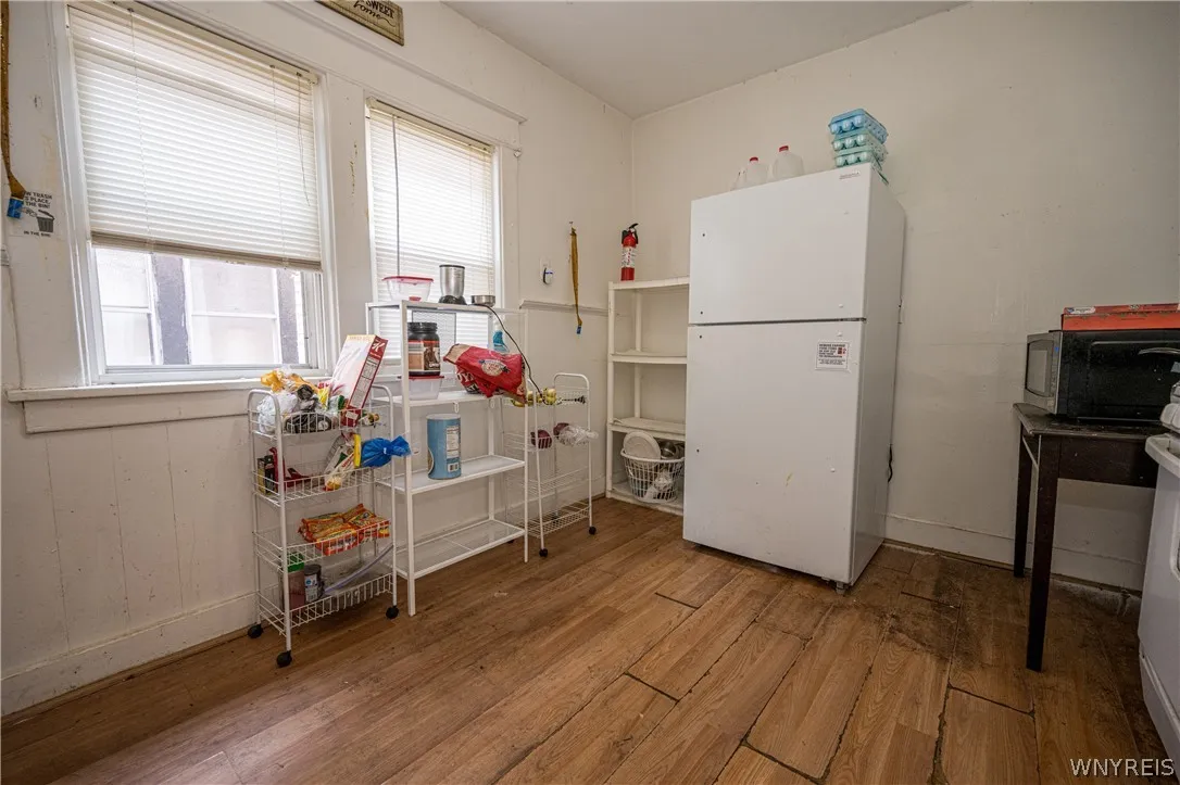 223 Merrimac Street, Buffalo, New York 14214, Buffalo, New York 14214, 5 Bedrooms Bedrooms, 8 Rooms Rooms,2 BathroomsBathrooms,Residential,For Sale,223 Merrimac Street, Buffalo, New York 14214,0,B1689249