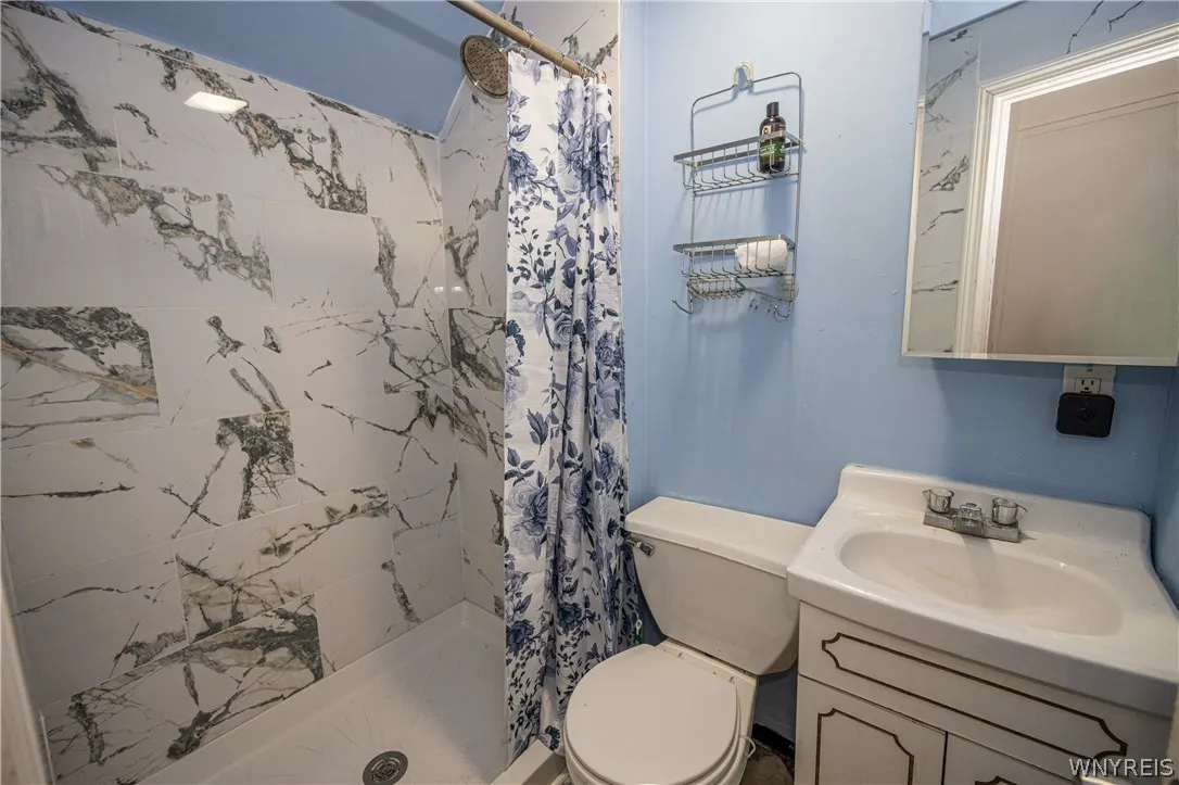 223 Merrimac Street, Buffalo, New York 14214, Buffalo, New York 14214, 5 Bedrooms Bedrooms, 8 Rooms Rooms,2 BathroomsBathrooms,Residential,For Sale,223 Merrimac Street, Buffalo, New York 14214,0,B1689249