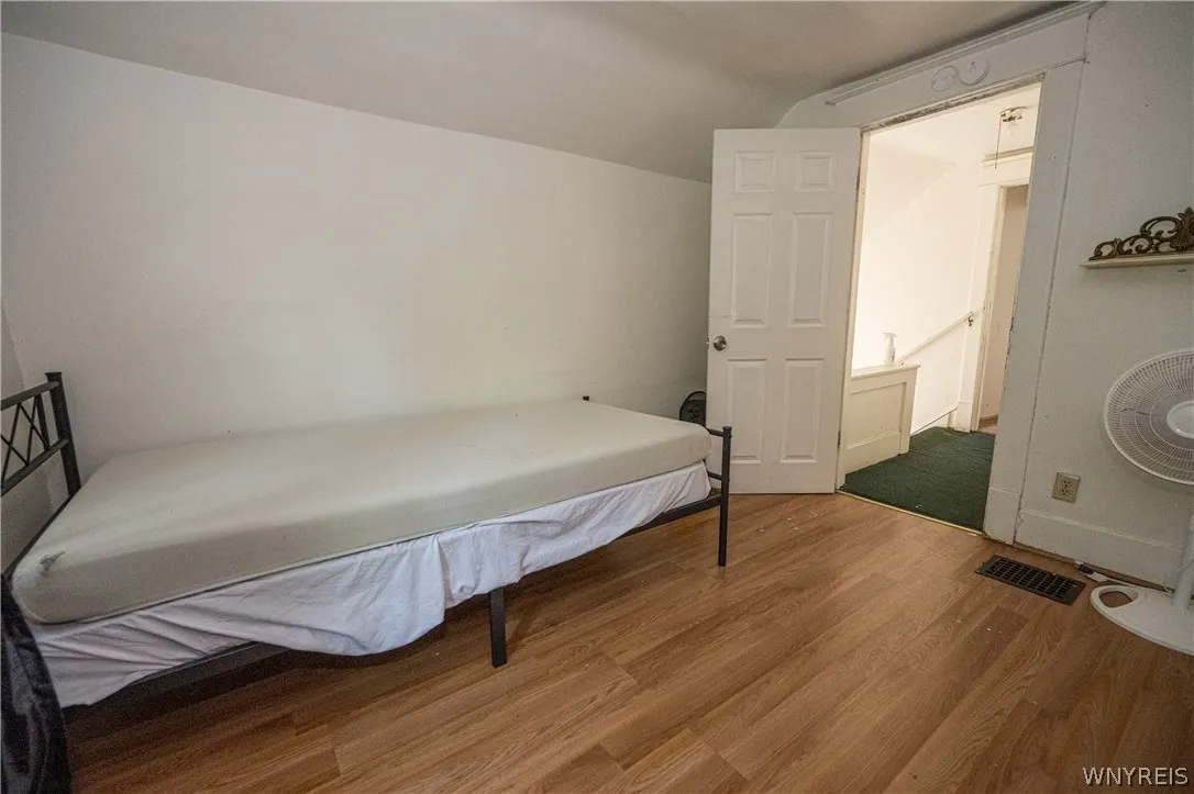 223 Merrimac Street, Buffalo, New York 14214, Buffalo, New York 14214, 5 Bedrooms Bedrooms, 8 Rooms Rooms,2 BathroomsBathrooms,Residential,For Sale,223 Merrimac Street, Buffalo, New York 14214,0,B1689249