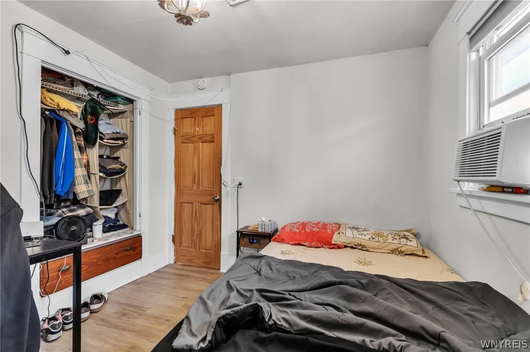 44 West Winspear Avenue S, Buffalo, New York 14214, Buffalo, New York 14214, 6 Bedrooms Bedrooms, 12 Rooms Rooms,3 BathroomsBathrooms,Residential,For Sale,44 West Winspear Avenue S, Buffalo, New York 14214,0,B1685015