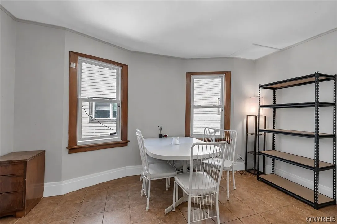 44 West Winspear Avenue S, Buffalo, New York 14214, Buffalo, New York 14214, 6 Bedrooms Bedrooms, 12 Rooms Rooms,3 BathroomsBathrooms,Residential,For Sale,44 West Winspear Avenue S, Buffalo, New York 14214,0,B1685015