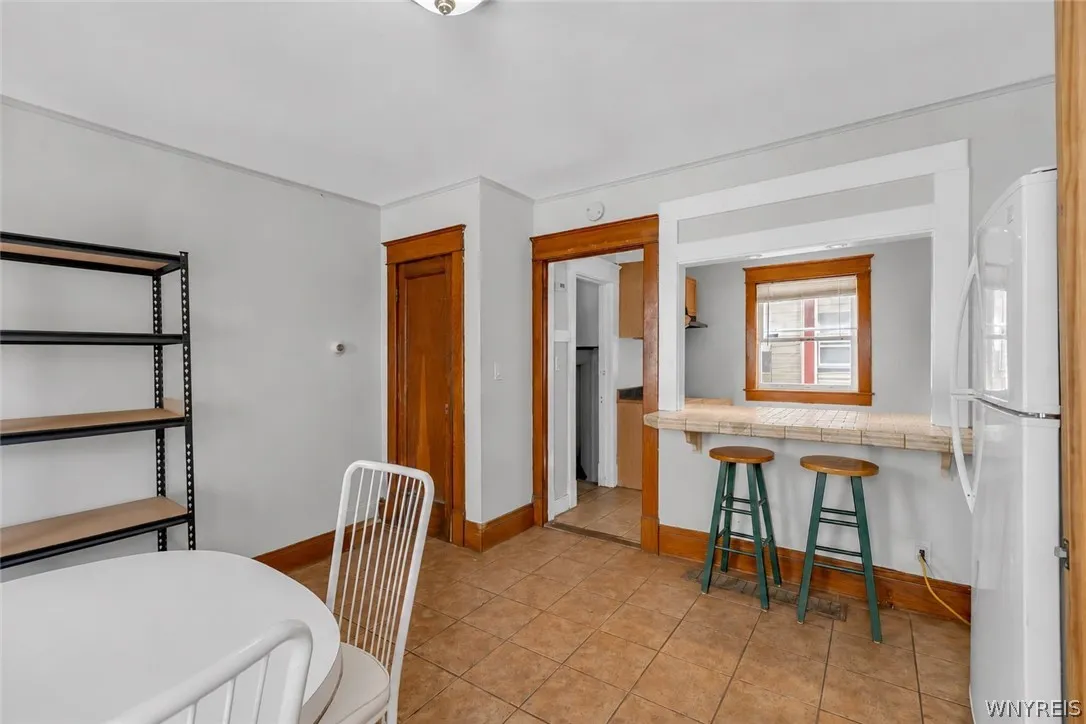 44 West Winspear Avenue S, Buffalo, New York 14214, Buffalo, New York 14214, 6 Bedrooms Bedrooms, 12 Rooms Rooms,3 BathroomsBathrooms,Residential,For Sale,44 West Winspear Avenue S, Buffalo, New York 14214,0,B1685015