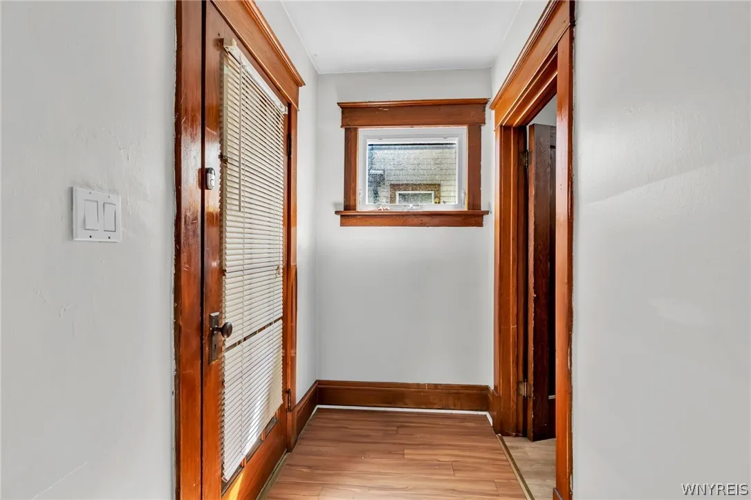 44 West Winspear Avenue S, Buffalo, New York 14214, Buffalo, New York 14214, 6 Bedrooms Bedrooms, 12 Rooms Rooms,3 BathroomsBathrooms,Residential,For Sale,44 West Winspear Avenue S, Buffalo, New York 14214,0,B1685015