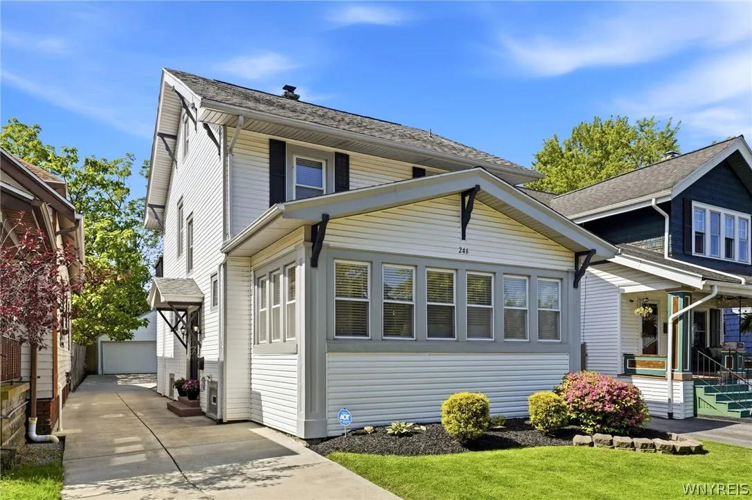 246 Linden Avenue, Buffalo, New York 14216, Buffalo, New York 14216, 3 Bedroom Bedrooms, 9 Room Rooms,2 BathroomBathrooms,Residential,Closed,246 Linden Avenue, Buffalo, New York 14216,0,B1689018