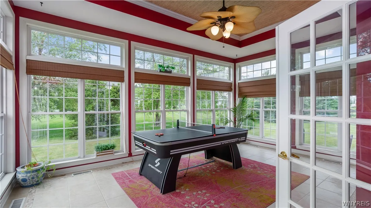 17 Graystone Lane, Orchard Park, New York 14127, Orchard Park, New York 14127, 4 Bedrooms Bedrooms, 12 Rooms Rooms,2 BathroomsBathrooms,Residential,For Sale,17 Graystone Lane, Orchard Park, New York 14127,0,B1691246