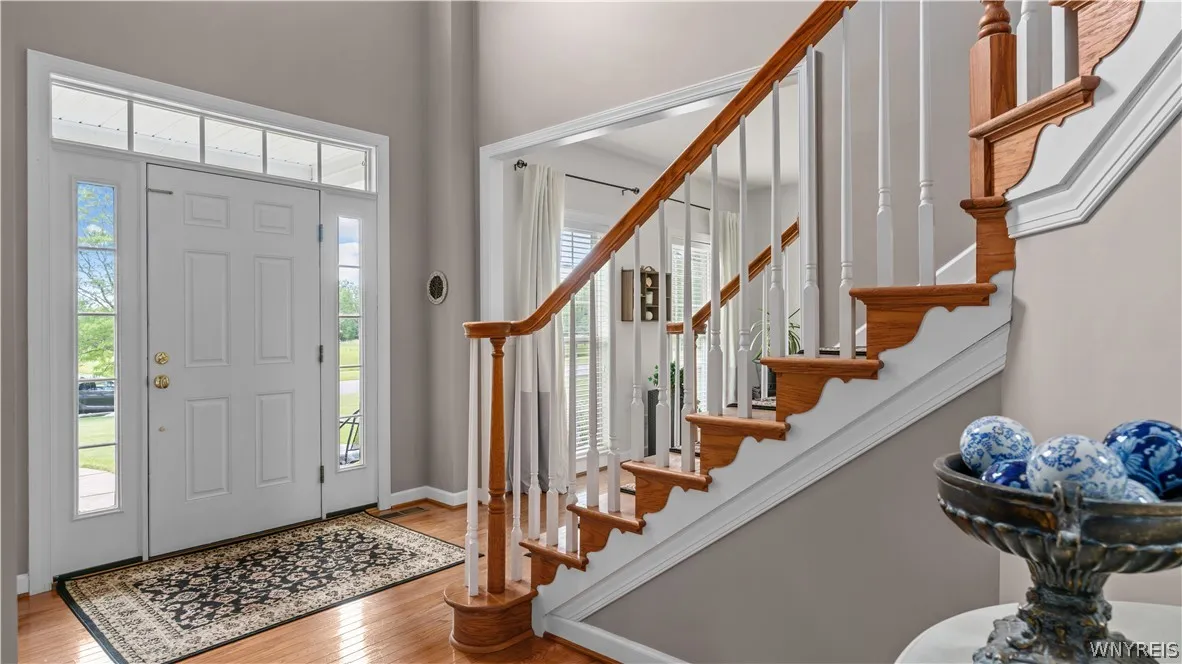 17 Graystone Lane, Orchard Park, New York 14127, Orchard Park, New York 14127, 4 Bedrooms Bedrooms, 12 Rooms Rooms,2 BathroomsBathrooms,Residential,For Sale,17 Graystone Lane, Orchard Park, New York 14127,0,B1691246