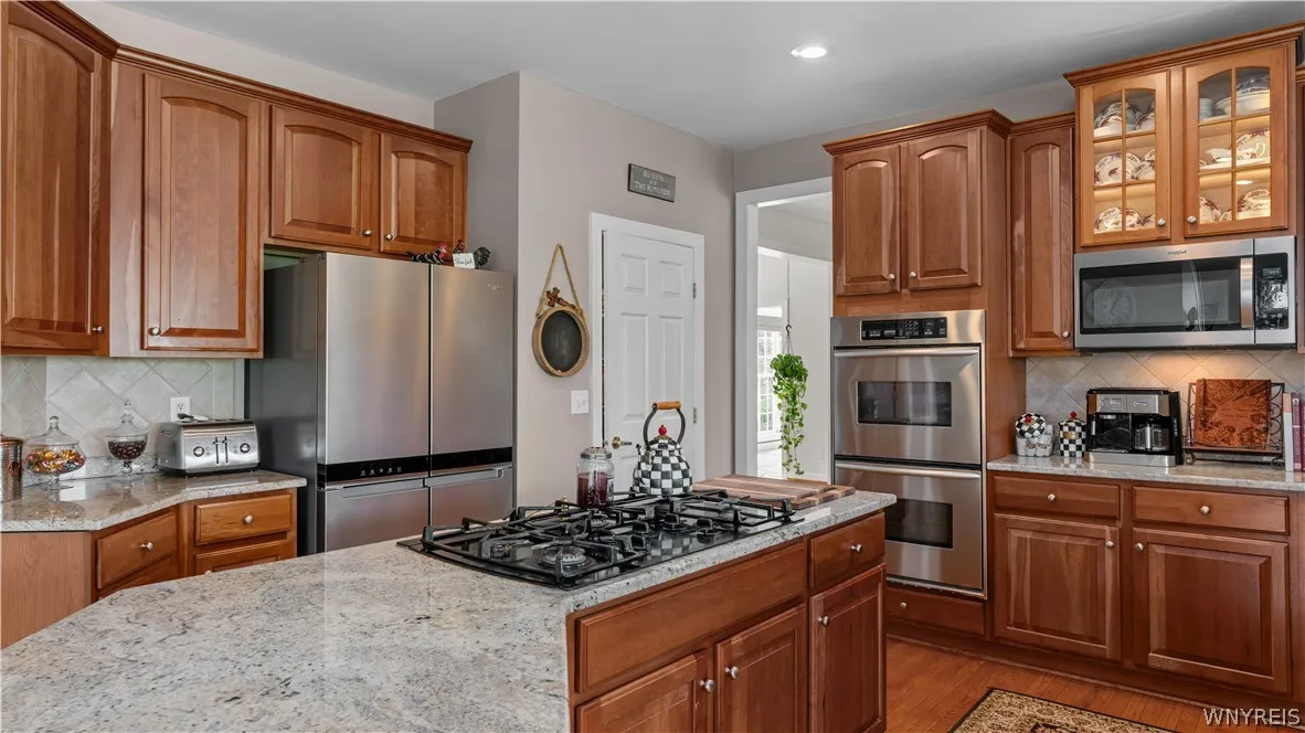 17 Graystone Lane, Orchard Park, New York 14127, Orchard Park, New York 14127, 4 Bedrooms Bedrooms, 12 Rooms Rooms,2 BathroomsBathrooms,Residential,For Sale,17 Graystone Lane, Orchard Park, New York 14127,0,B1691246